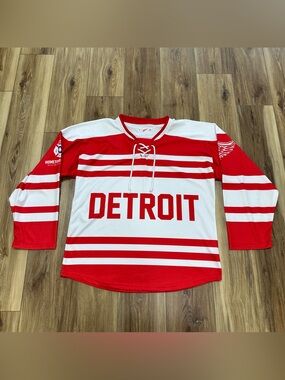 Cotopaxi Detroit Red Wings Hometown Heroes 2022 Giveaway Hockey Jersey, L